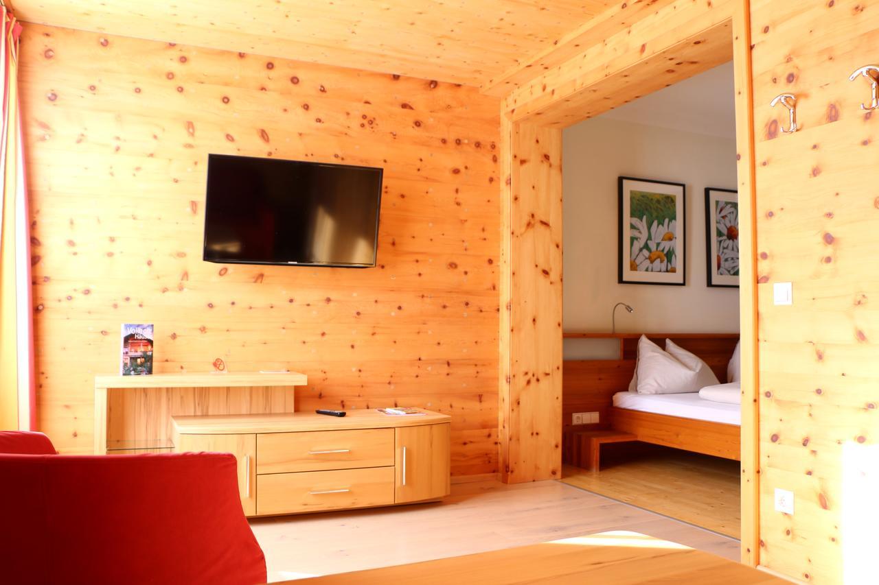 Hotel Binggl Mauterndorf  Bagian luar foto
